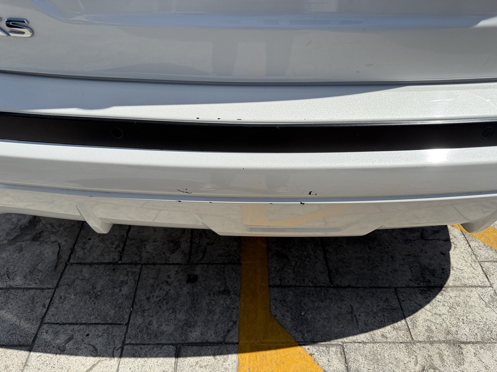 NISSAN KICKS 2023