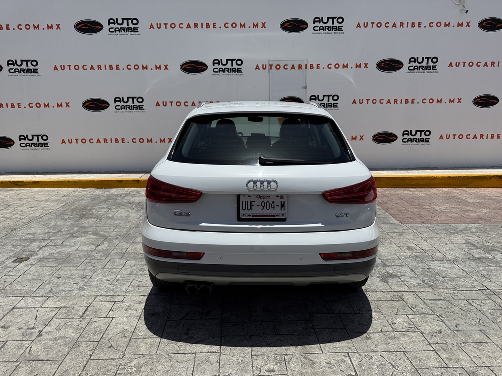 AUDI Q3 2018