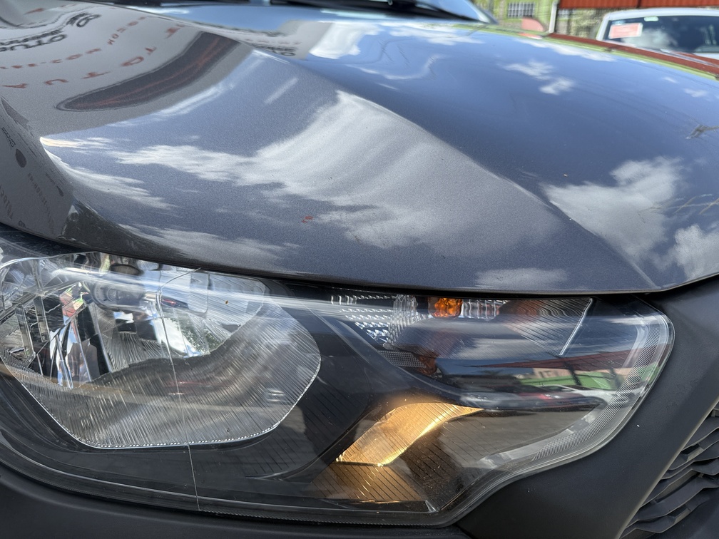 CHRYSLER RAM 700 2023